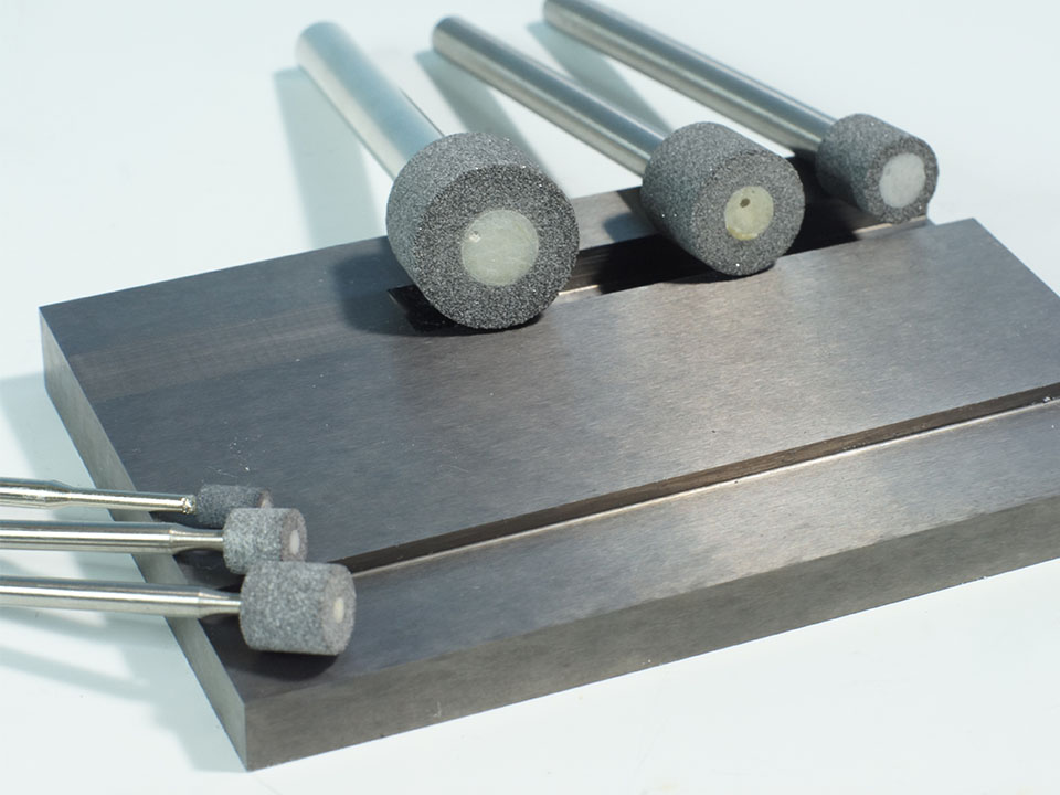 Vitrified CBN Internal Points