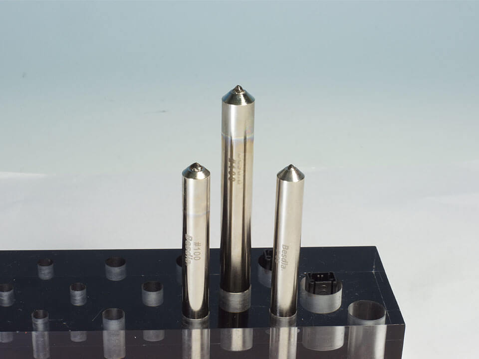 Single Point Diamond Dressers