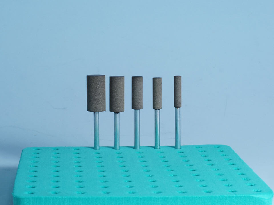 Elastic Mounted Points
